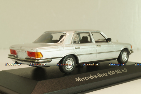 Mercedes-Benz 450 SEL 6.9 (W116) 1972, silver, 940039200, Maxichamps 1:43