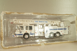 Smeal Spartan 105 RM USA 2015, fire ladder, white, Altaya 1:43