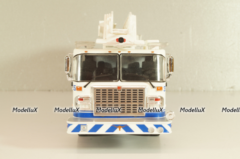 Smeal Spartan 105 RM USA 2015, fire ladder, white, Altaya 1:43