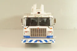 Smeal Spartan 105 RM USA 2015, fire ladder, white, Altaya 1:43