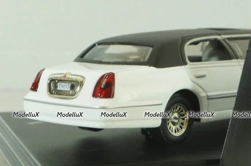 Lincoln Town Car Limousine 2000, white, 10110, Sun Star 1:43 Уценка!