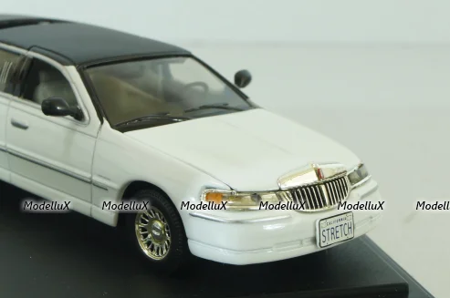 Lincoln Town Car Limousine 2000, white, 10110, Sun Star 1:43 Уценка!