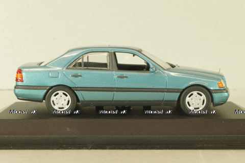 Mercedes-Benz C220 (W202) 1993, blue, B66005705, Minichamps 1:43