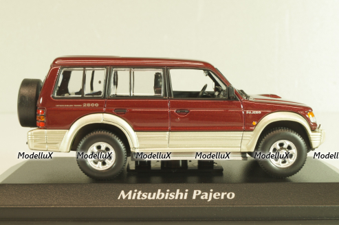 Mitsubishi Pajero LWB 1991, dark red metallic, 940163470, Maxichamps 1:43