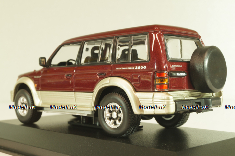 Mitsubishi Pajero LWB 1991, dark red metallic, 940163470, Maxichamps 1:43