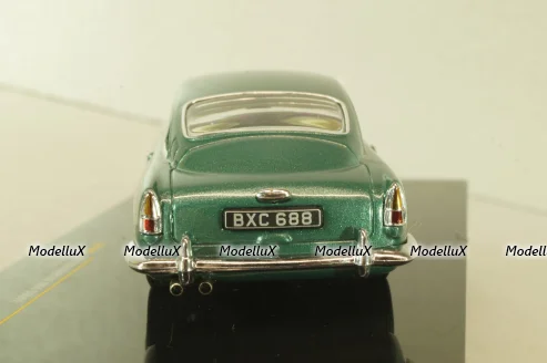 Aston Martin DB4 Coupe 1958, green, CLC144, IXO 1:43