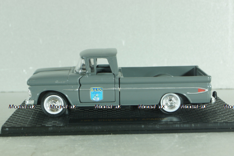 Chevrolet Apache pickup nruck 1961, grey, 68600, Road Champs 1:43