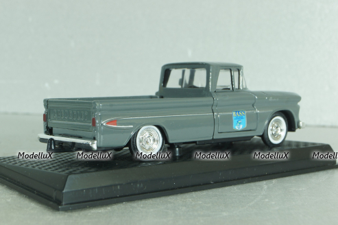 Chevrolet Apache pickup nruck 1961, grey, 68600, Road Champs 1:43