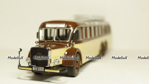 Mercedes O10000 bus, Premium Classixxs 1:43