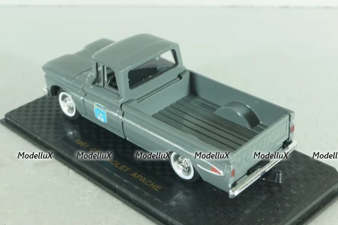 Chevrolet Apache pickup nruck 1961, grey, 68600, Road Champs 1:43