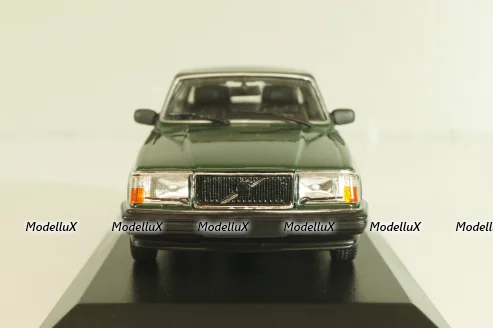 Volvo 240 GL 1986, dark green, 940171404, Maxichamps 1:43