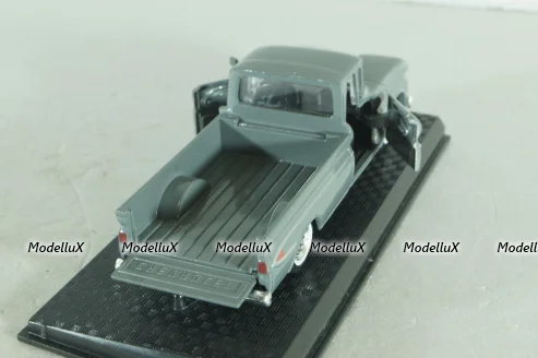 Chevrolet Apache pickup nruck 1961, grey, 68600, Road Champs 1:43