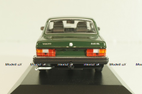 Volvo 240 GL 1986, dark green, 940171404, Maxichamps 1:43