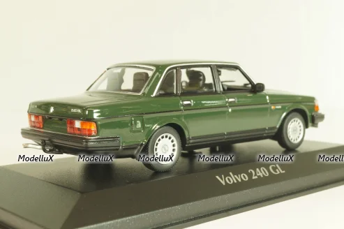Volvo 240 GL 1986, dark green, 940171404, Maxichamps 1:43