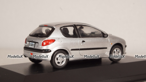 Peugeot 206 XS 1999 silver, Altaya 1:43