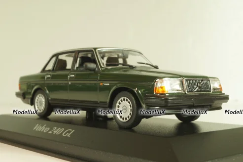 Volvo 240 GL 1986, dark green, 940171404, Maxichamps 1:43