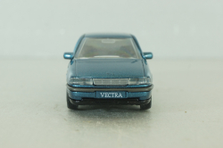 Opel Vectra (A) GL sedan 1988, blue, Gama 1:43