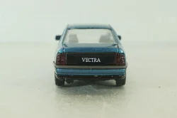 Opel Vectra (A) GL sedan 1988, blue, Gama 1:43