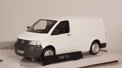 Volkswagen T5 White Van, 62150, Cararama 1:43