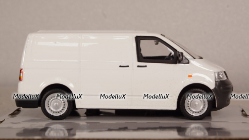 Volkswagen T5 White Van, 62150, Cararama 1:43