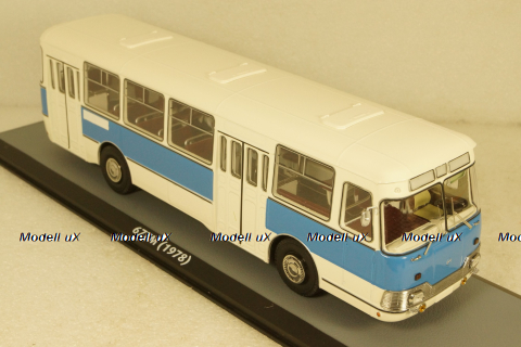 Лиаз-677М бело-синий, DEMPRICE 1:43 