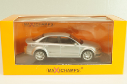 Audi RS4 (B7) 2004 silver metallic, 940014601, Maxichamps 1:43