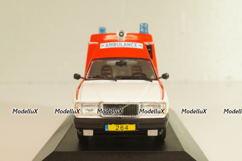 Volvo 264  Ambulance 1985, white/red, 7495006, Ambulance Collection #6, Atlas 1:43