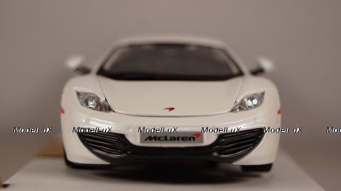 McLaren MP4-12C 2011, white, 18-21074, Bburago 1:24