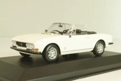 Peugeot 504 Cabriolet 1977, white, 940112131, Maxichamps 1:43