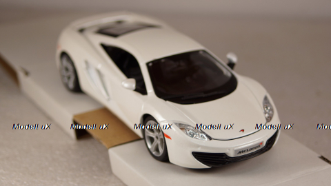 McLaren MP4-12C 2011, white, 18-21074, Bburago 1:24