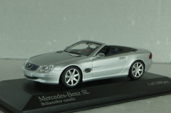 Mercedes-Benz SL 500 (R230) with operation roof 2001, silver, 400032030, Minichamps 1:43