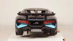 Bugatti Divo 2019, matt-grey/blue, 31526, Maisto 1:24