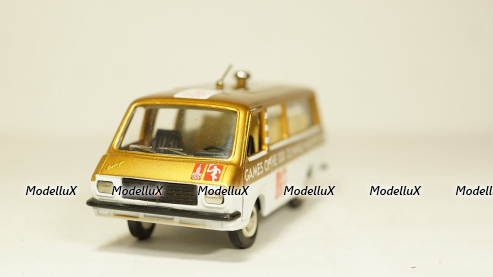 Toyota Previa White 1994, GLM Models 1:43