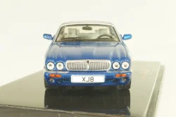 Jaguar XJ8 (X308) 1998, blue, CLC588, IXO 1:43