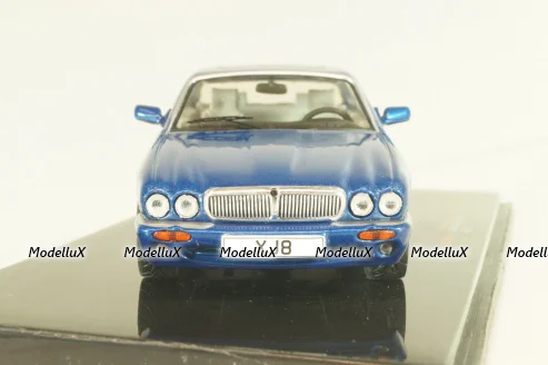 Jaguar XJ8 (X308) 1998, blue, CLC588, IXO 1:43