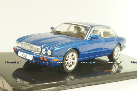 Jaguar XJ8 (X308) 1998, blue, CLC588, IXO 1:43