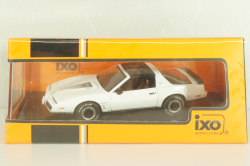 Pontiac Firebird 1982, white, CLC582, IXO 1:43