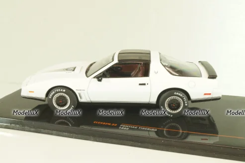 Pontiac Firebird 1982, white, CLC582, IXO 1:43