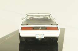 Pontiac Firebird 1982, white, CLC582, IXO 1:43