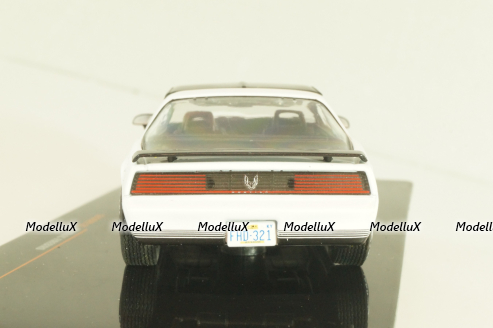 Pontiac Firebird 1982, white, CLC582, IXO 1:43