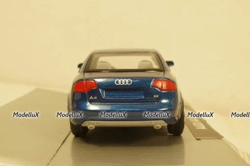 Audi A4  Saloon New Ray 1:43 