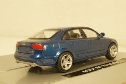 Audi A4  Saloon New Ray 1:43