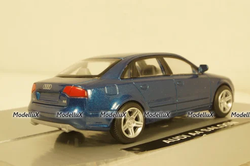 Audi A4  Saloon New Ray 1:43 