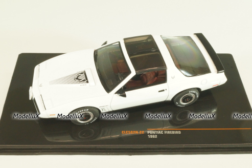 Pontiac Firebird 1982, white, CLC582, IXO 1:43