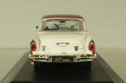 Ford Taunus 17M (P2) white/red, WB190, WhiteBox 1:43