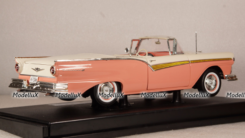 Ford Fairlane 500 Skyliner, 1957, 1344, SunStar 1:18