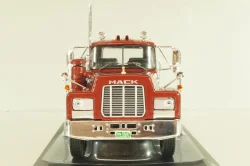 Mack R-Series 1966, tractor, red, TR210, IXO 1:43
