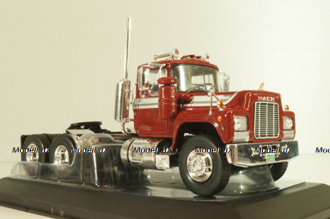 Mack R-Series 1966, tractor, red, TR210, IXO 1:43