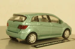 Mercedes B-Сlass 2006 New Ray 1:43  