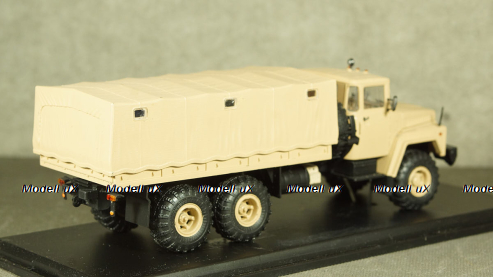 Range Rover Camel Trophy Edition 1981-1982, ALM410106, Almost Real 1:43